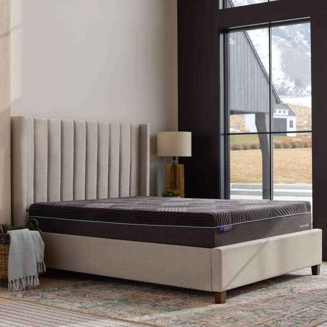 Far away view of the Ice Cloud Hybrid Mattress